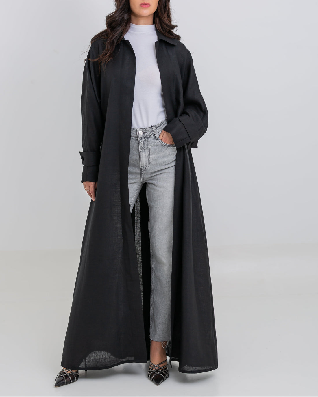 Drapella Linen Abaya in Black