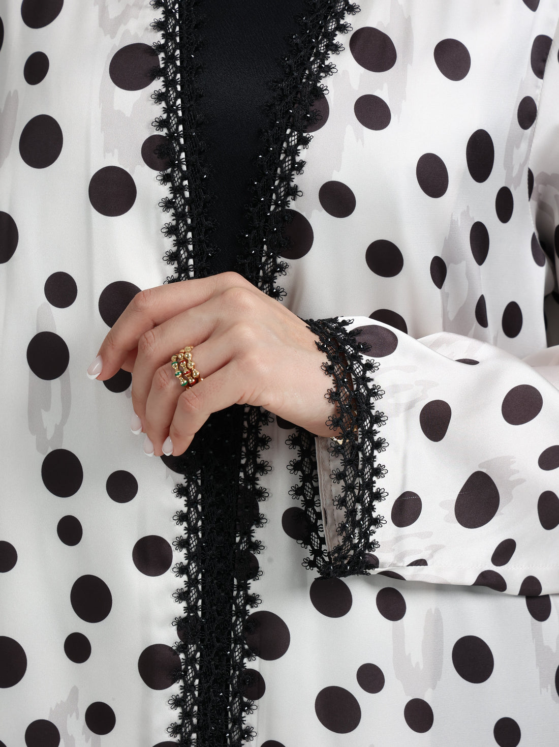 Joyful Dots Abaya