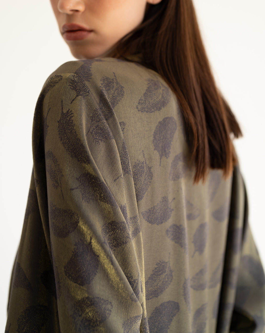 Leaf Abaya In Olive