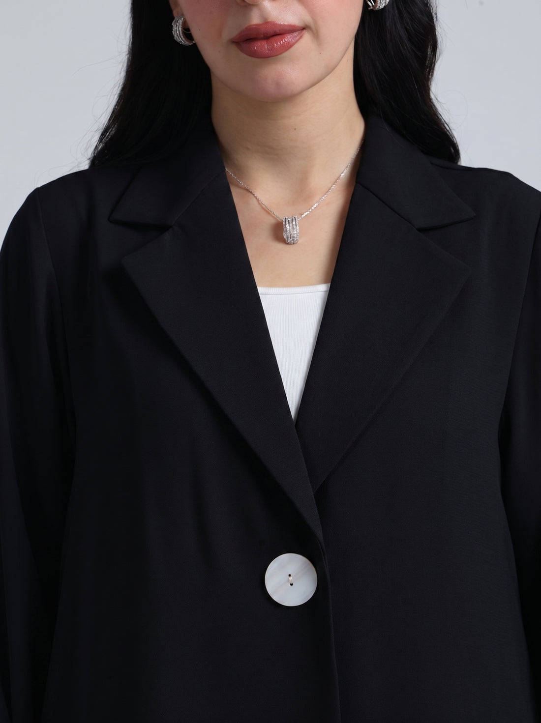 Shatha Abaya In Black