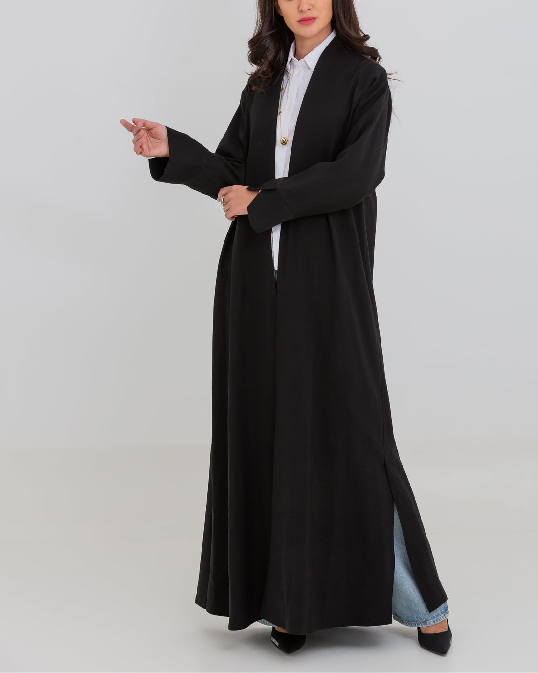 Glissara Abaya in Black